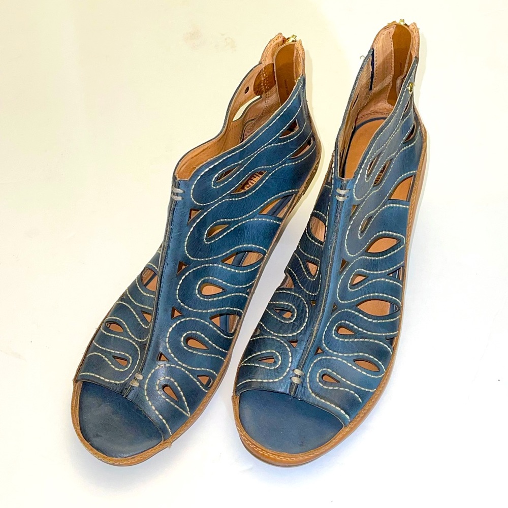 PIKOLINOS | Java Sandal - Picture 3 of 16